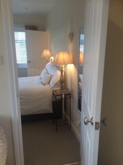 Cotswold Edge Guest Suite With Broadway Hill View Badsey Extérieur photo